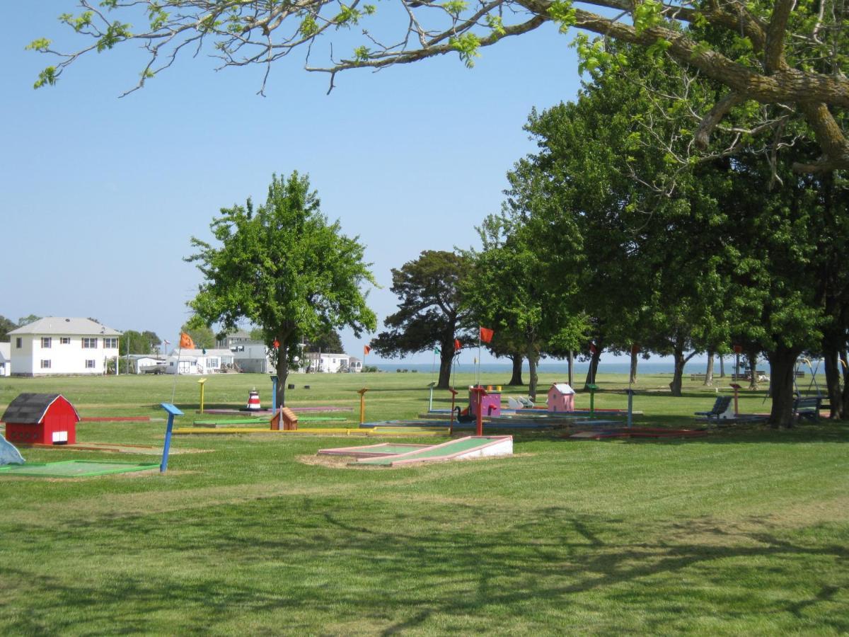 Virginia Landing Camping Resort Cabin 2 Quinby Bagian luar foto